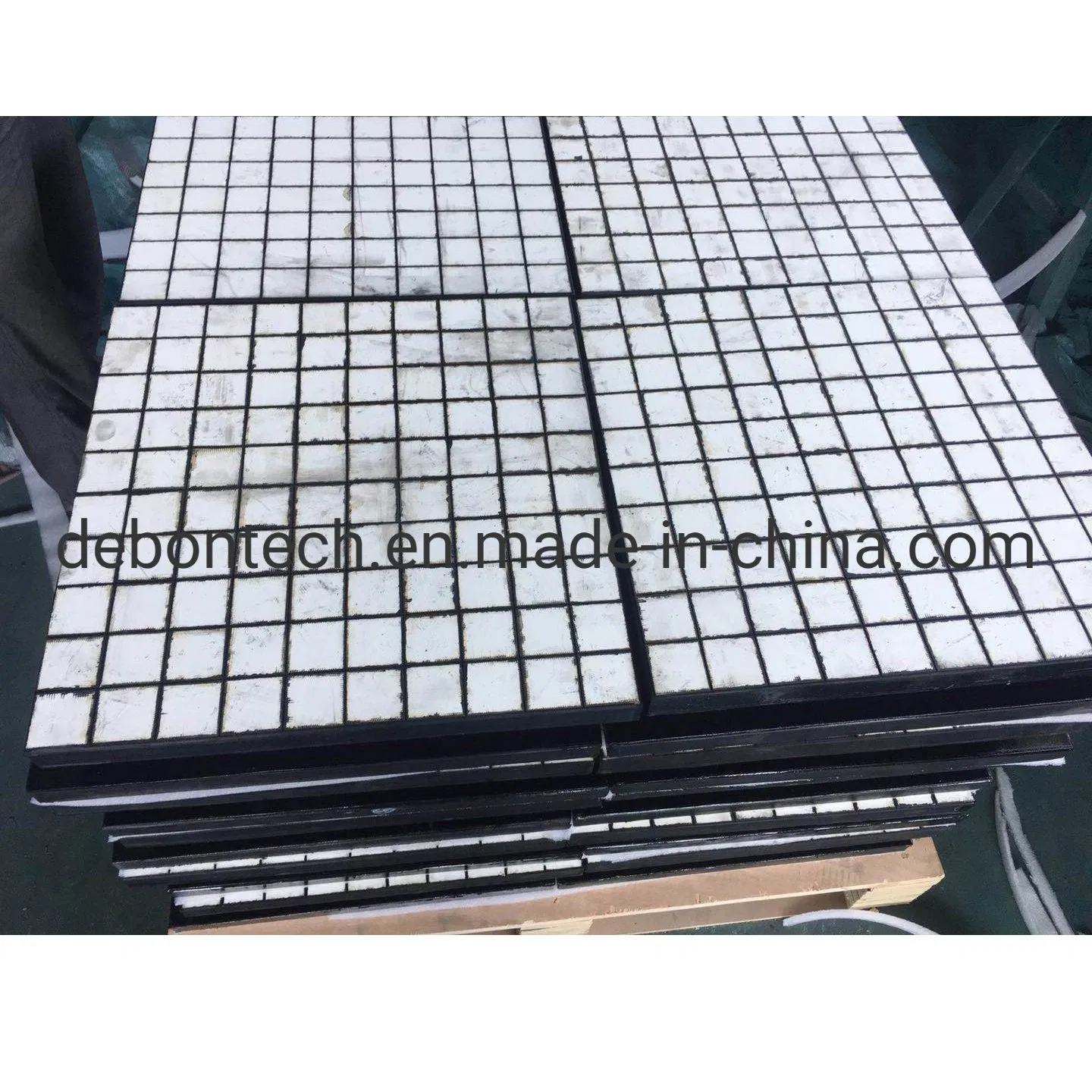 Wear Resistant Ceramic Rubber Composite Wear Liner for Silo with 92% Mosaic Tile