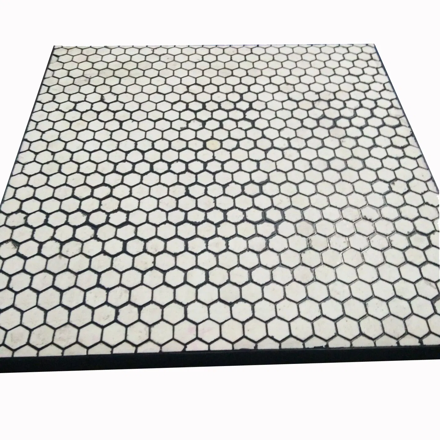 Chute Lining Material Cn Bonding Layer Backed Rubber Ceramic Wear Mats