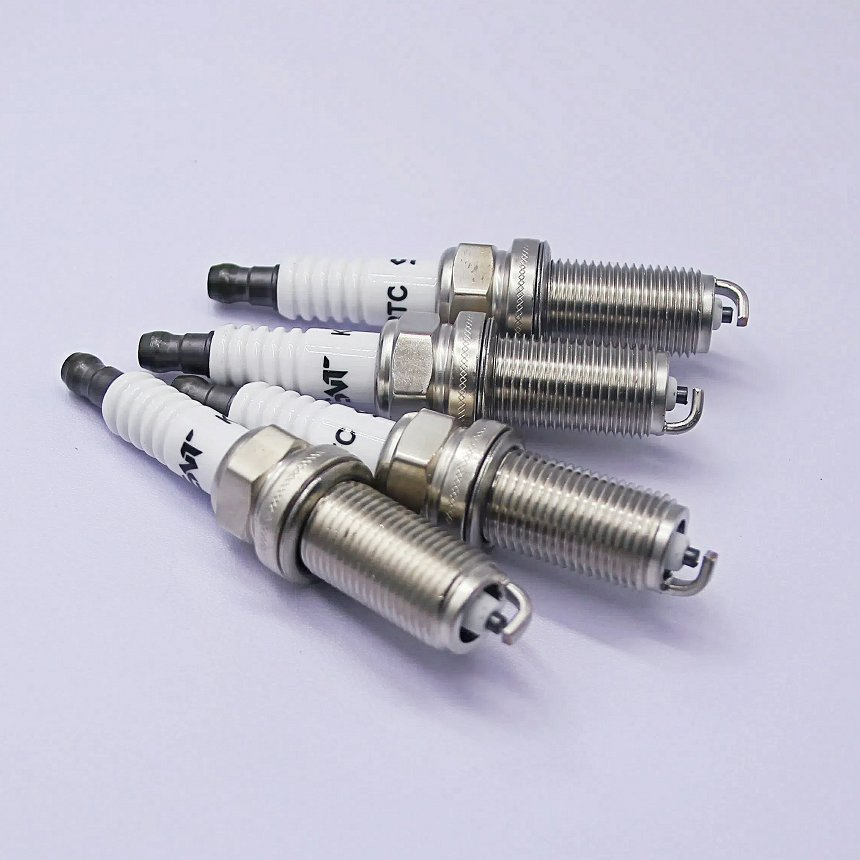 Wholesale China High Quality Auto Parts Spark Plugs for Japanese, Korean Cars, Toyota, Corolla, Hyundai, Suzuki, Vitara, Nissan Auto Parts