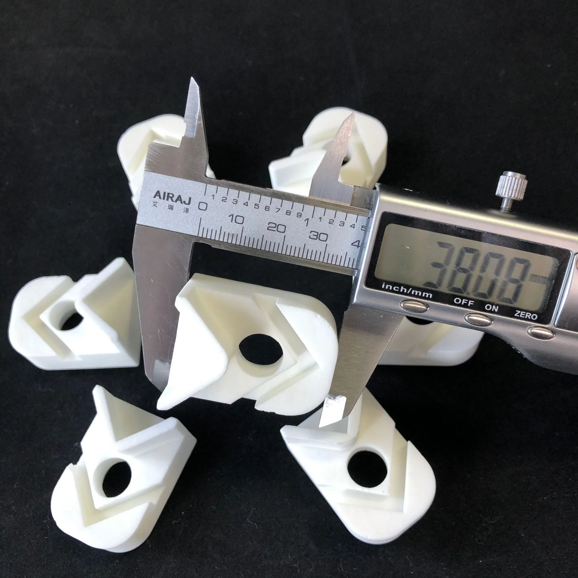 Ew Technology Reaction-Bonded Zro2 Cutters - for Carbon Fiber Composite Trimming