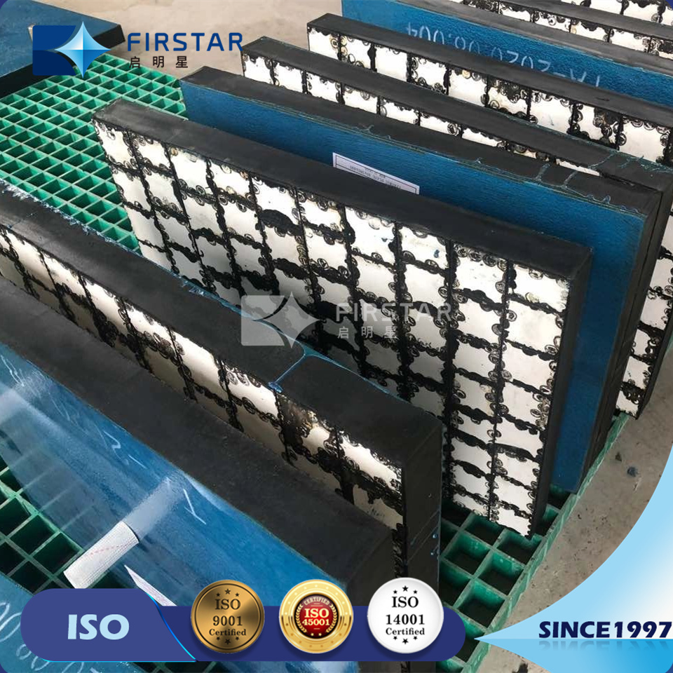 China Factory Produce High Quality Rubber Backed Alumina Composite Plates