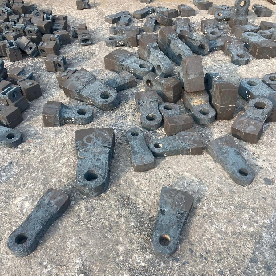 Mining Hammer Crusher Ceramic Composite Hammer Heads Crusher Parts