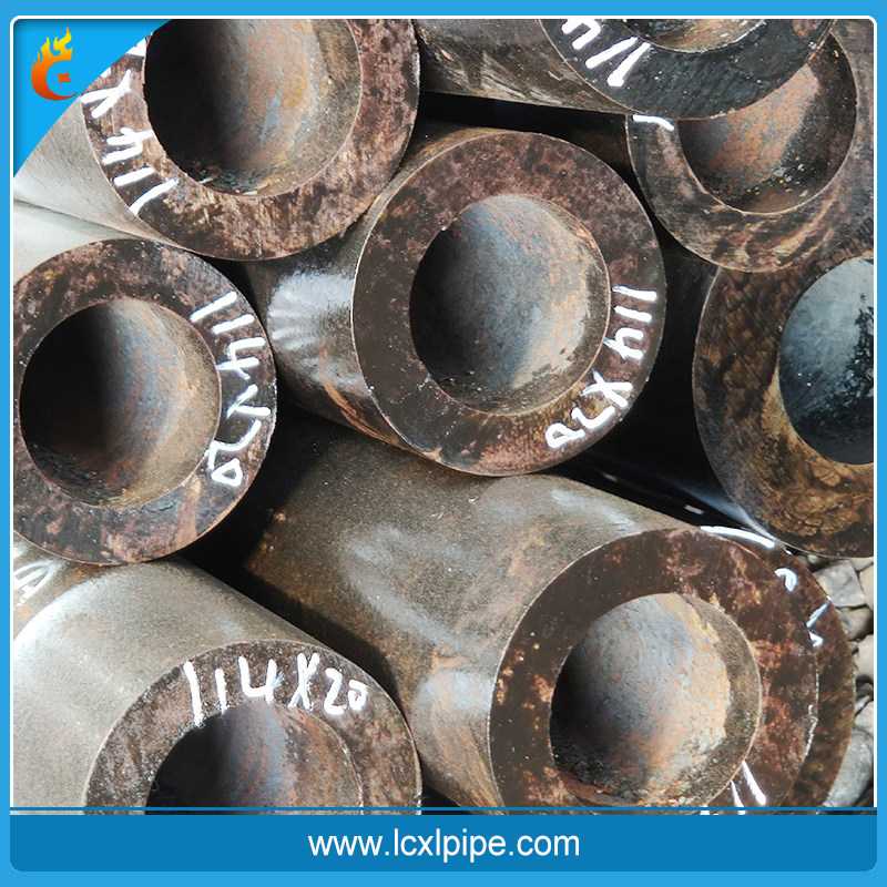 Al2O3 Wear and Corrosion Resistant Seamless Steel Pipe Ceramic Lined Bending Pipe