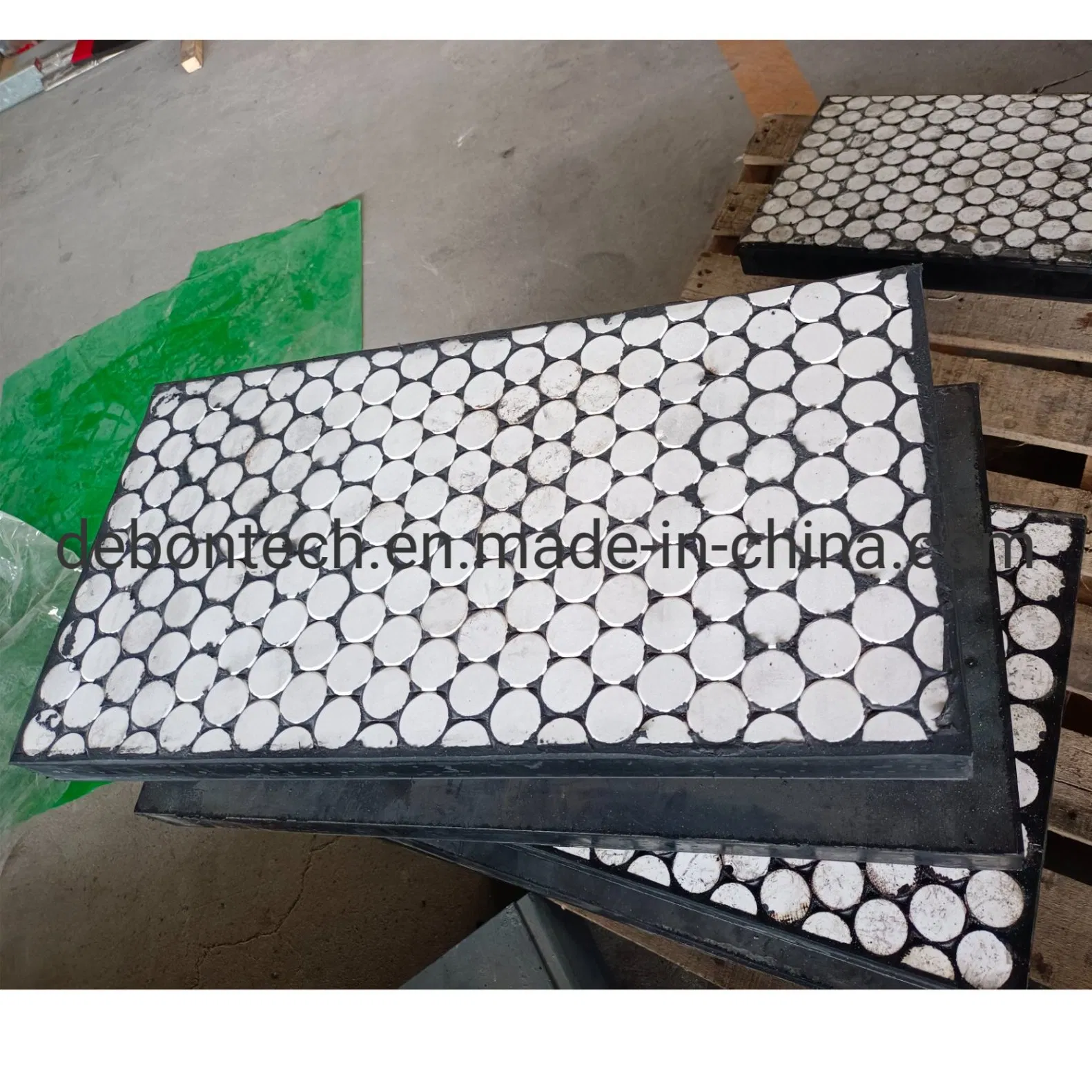 Conveyor Wear Resistant Ceramic Rubber Composite Wear Liner Sheeting Plate Lining