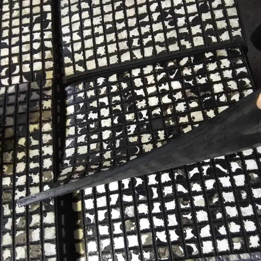 High Quality Alumina Ceramic Composite Wear Liners with Rubber and Steel Backed