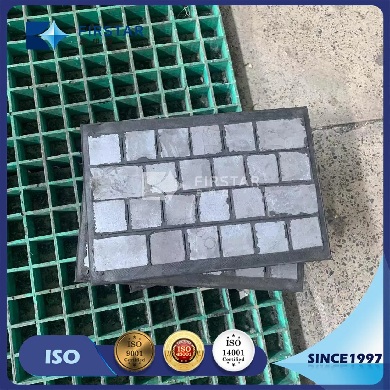 Super Wear Resistant Silicon Carbide Liner Plates Composite Rubber Ceramic Lining