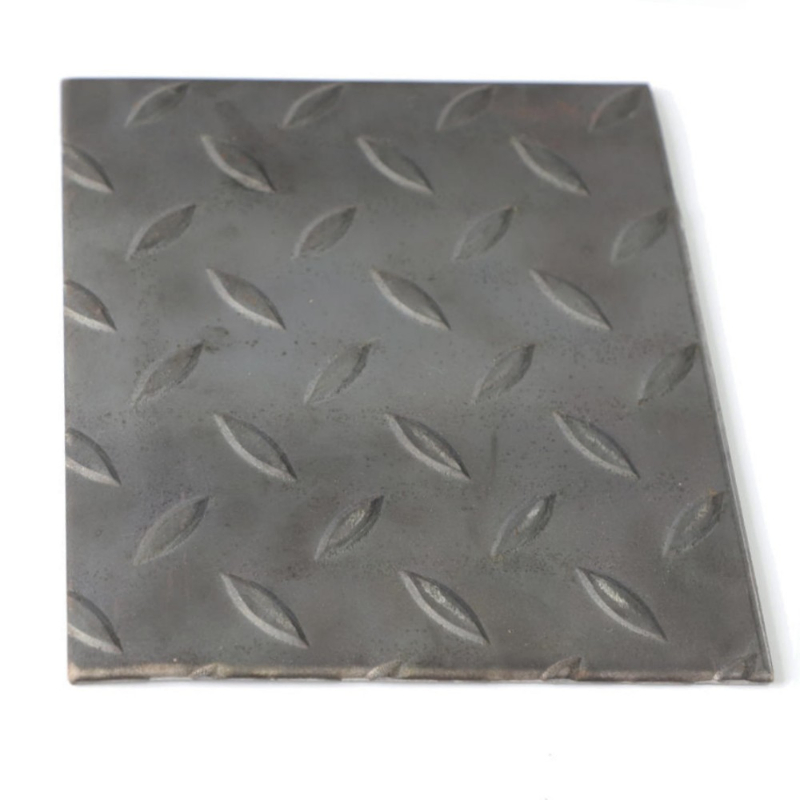 Ss400 A36 Hot Rolled Tear Drop Floor Checkered Steel Plate