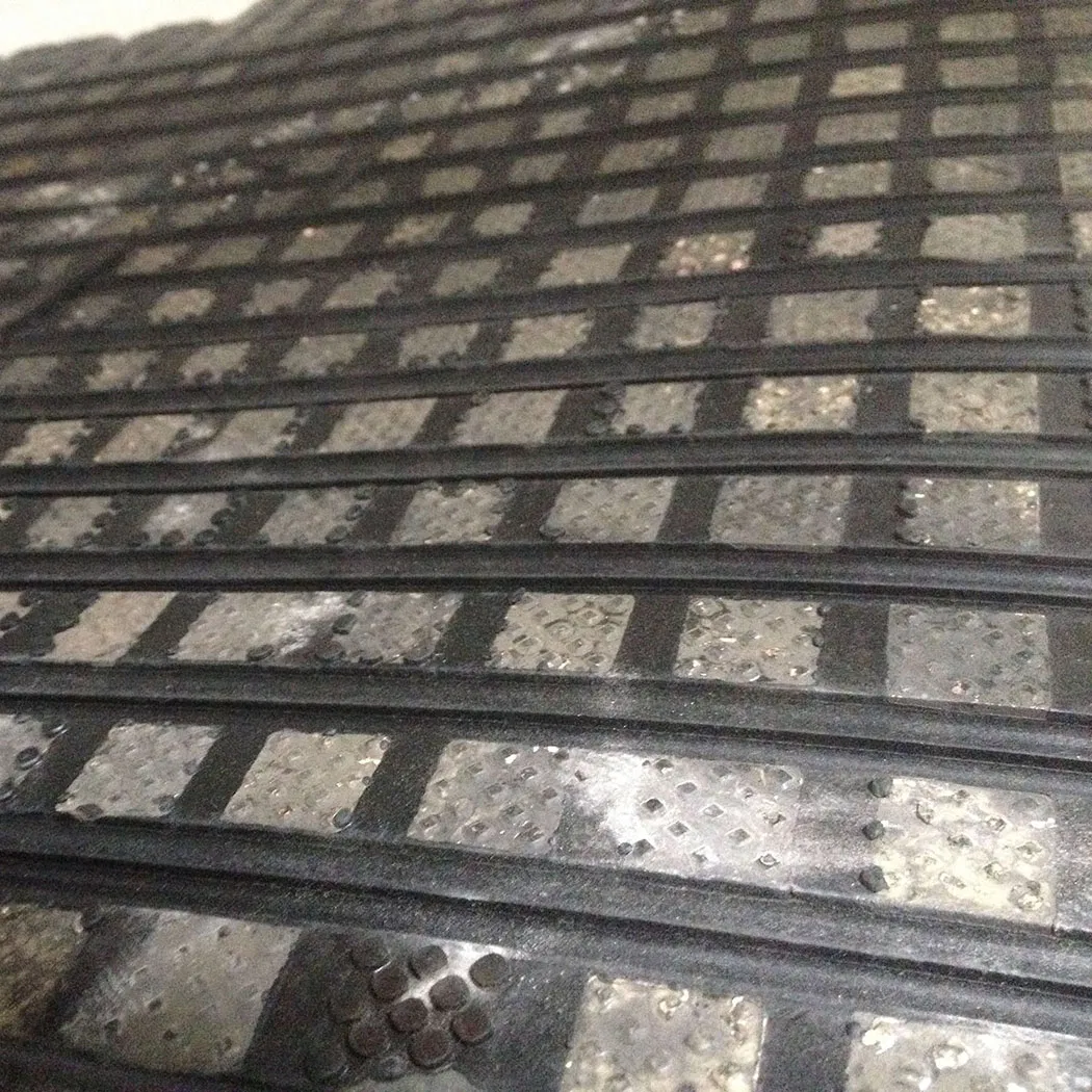 Anti-Wear Solutions Chute Wear Liner Ceramic and Rubber Steel Backed Plate