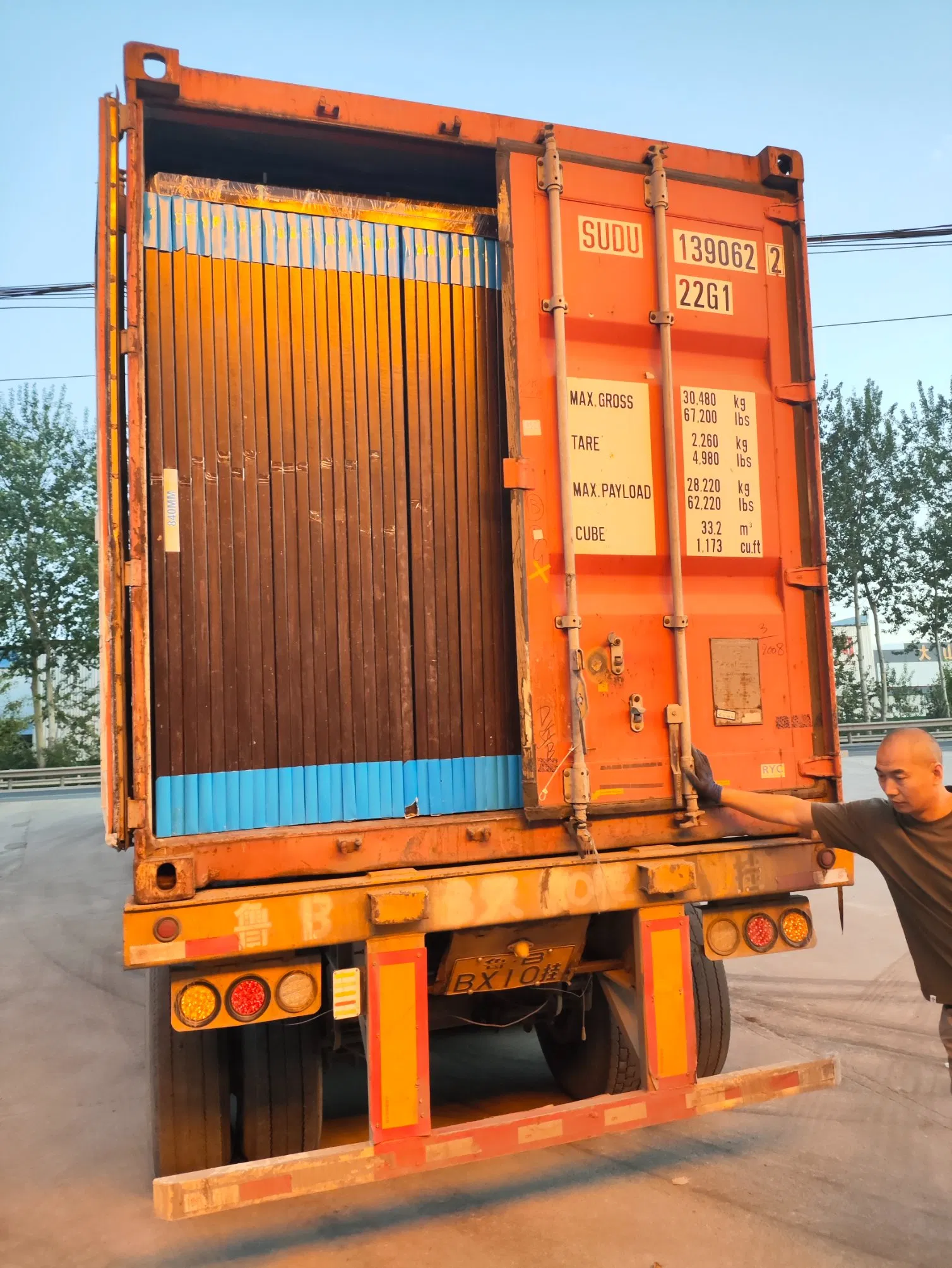 Weather Resistant Exterior Steel Door for Family House