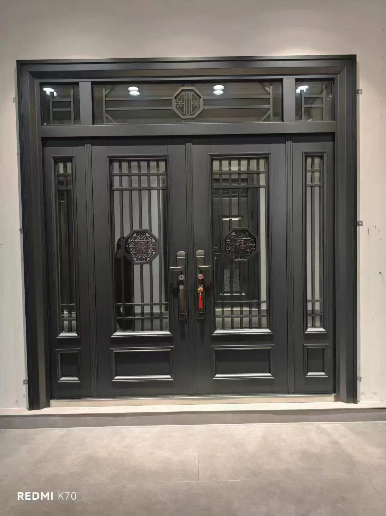 Modern Architectural Glass Door for Residential Entrance with Durable Steel Construction