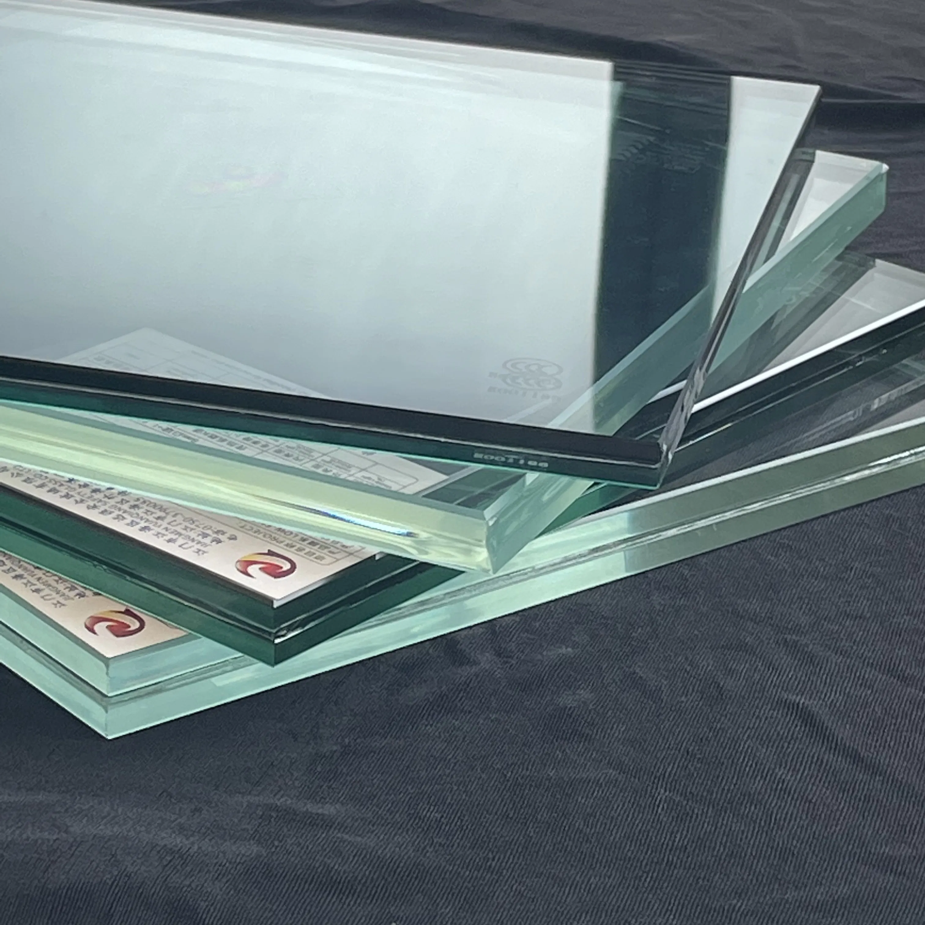 Premium Laminated Glass Solutions for Furniture and Architectural Design
