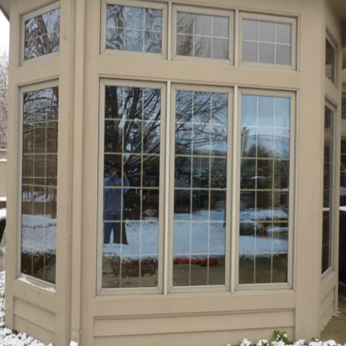 Modern Aluminum Alloy Pocket Folding Glass Door System Energy Efficient Fnished Surface Villa