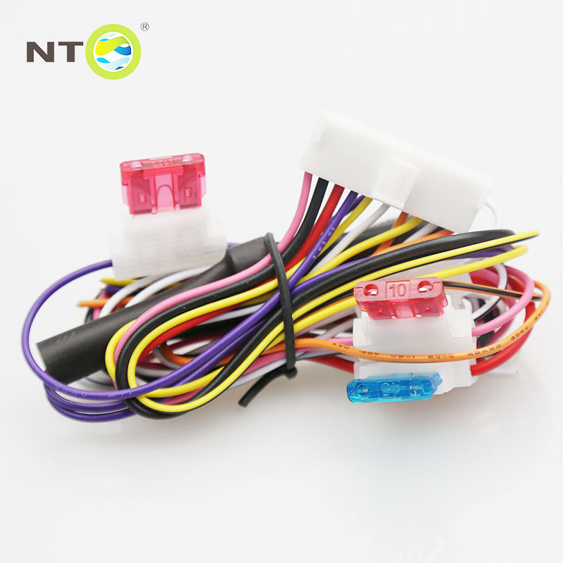 Universal Auto Electronics Keyless Entry System with Remote Controllers