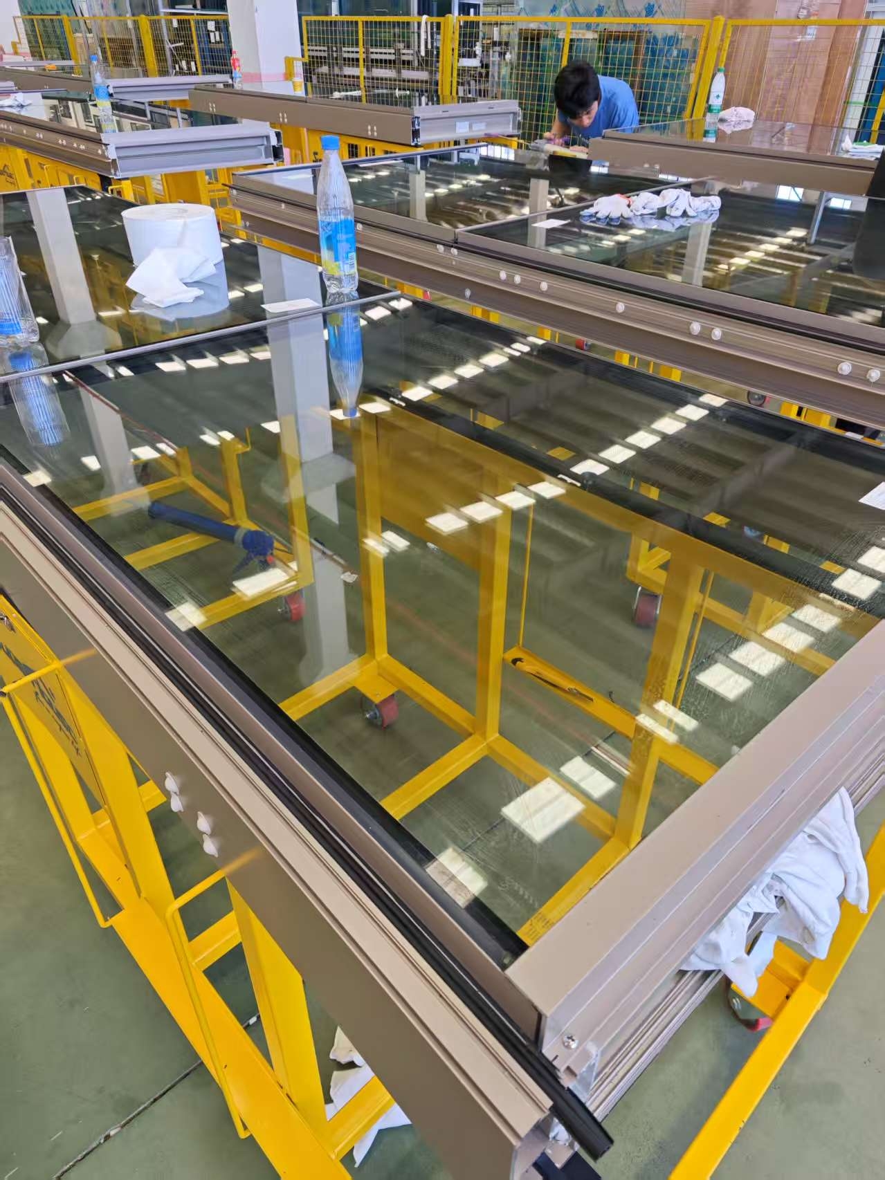Overhead Crane-operated Extra-large Thermal Break Aluminum Alloy HT Insulated Glass Hidden Frame Curtain Wall
