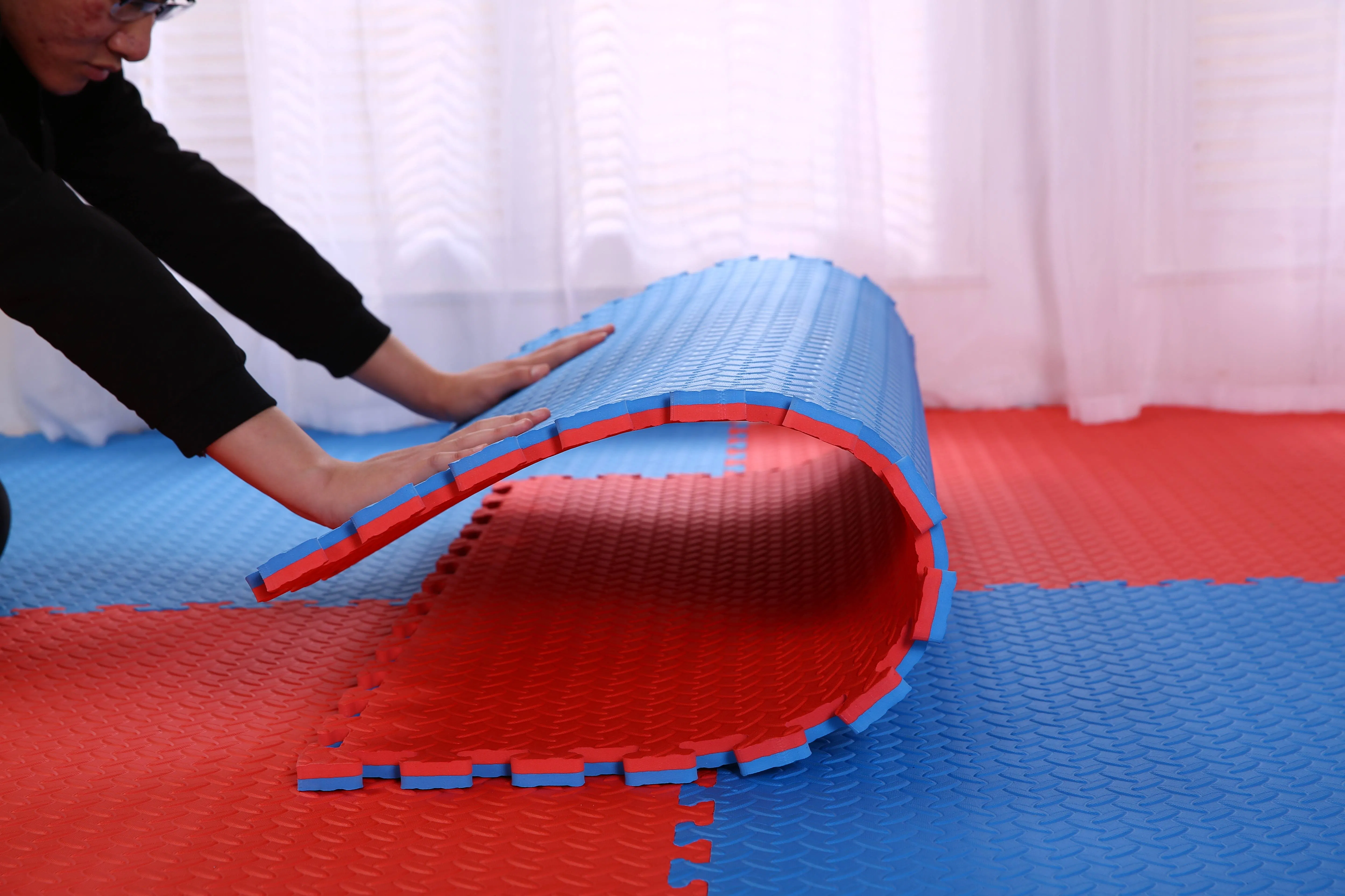 Martial Arts Jigsaw Floor Mats Gym Tatami Judo Interlocking Karate EVA 2025 New Fashion Jigsaw Puzzle EVA Foam, EVA 38-45 Degree