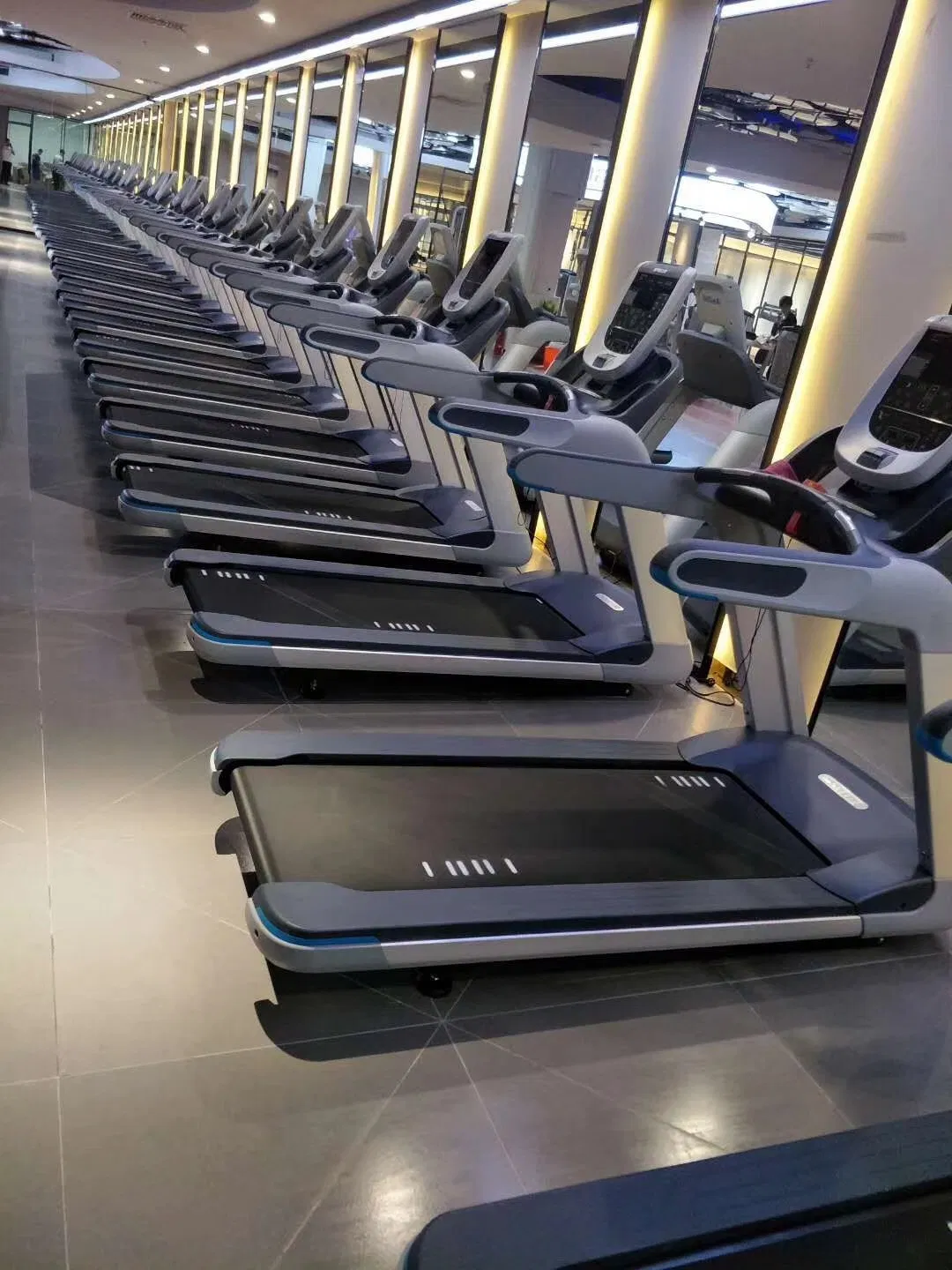 Heavy Duty Sports Exercise Equipment Cardio Machine Electric Commercial Treadmill