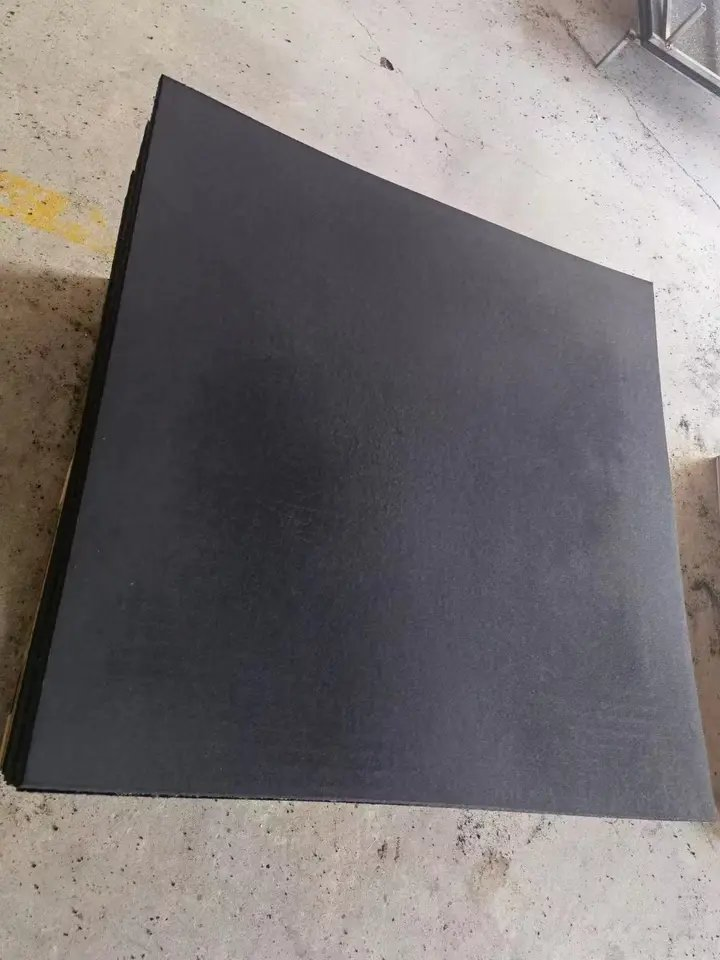 Wholesale Cross Fitness Gym Rubber Flooring Rolls Tiles Sports Rubber Mat Fitness Floor Rubber Gym Flooring