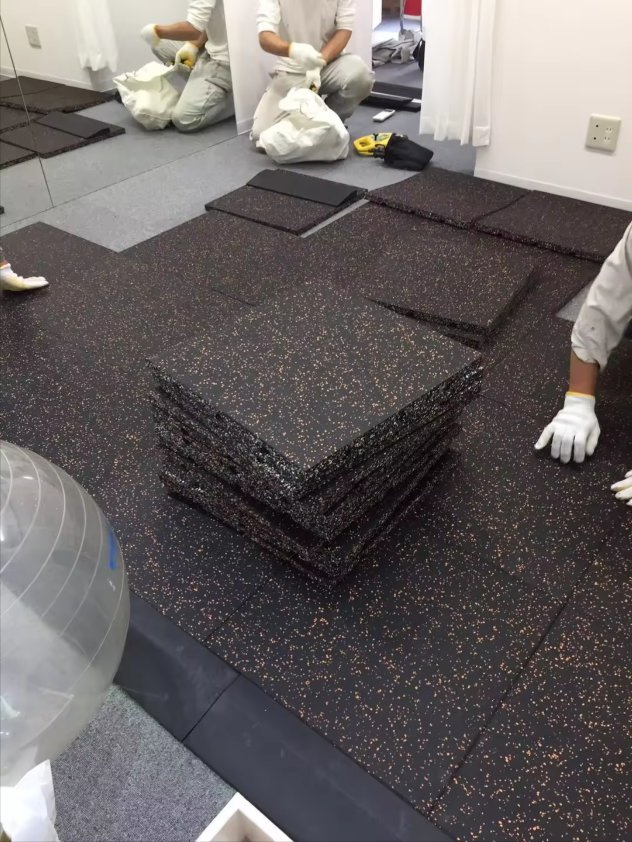 High Efficiency Soundproof Black Anti-Static Gym Rubber Floor Mat