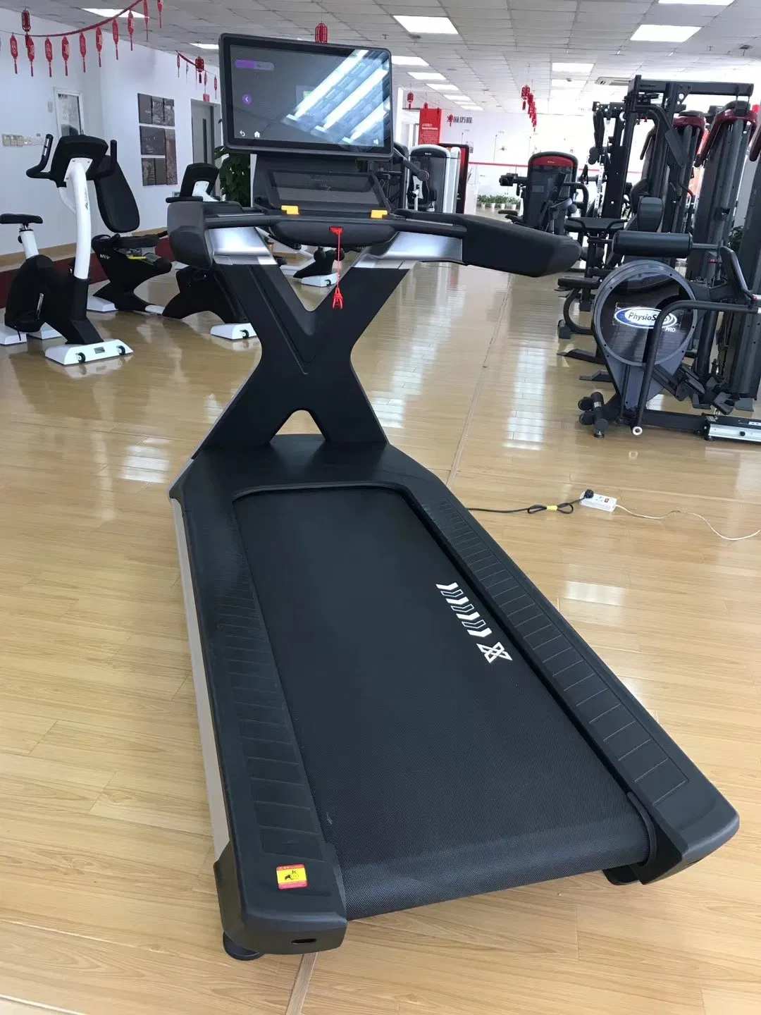 2020 Best Selling Factory/Manufacturer Direct Sale Fitness Equipment Commercial Grade Electric Treadmill with CE Approved