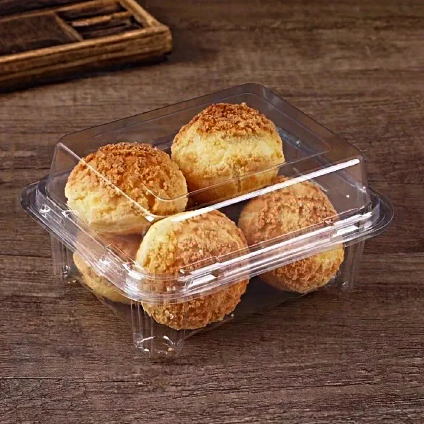 Pet Plastic Disposable Sealing Safe Box for Puff Pastry Dessert Packaging