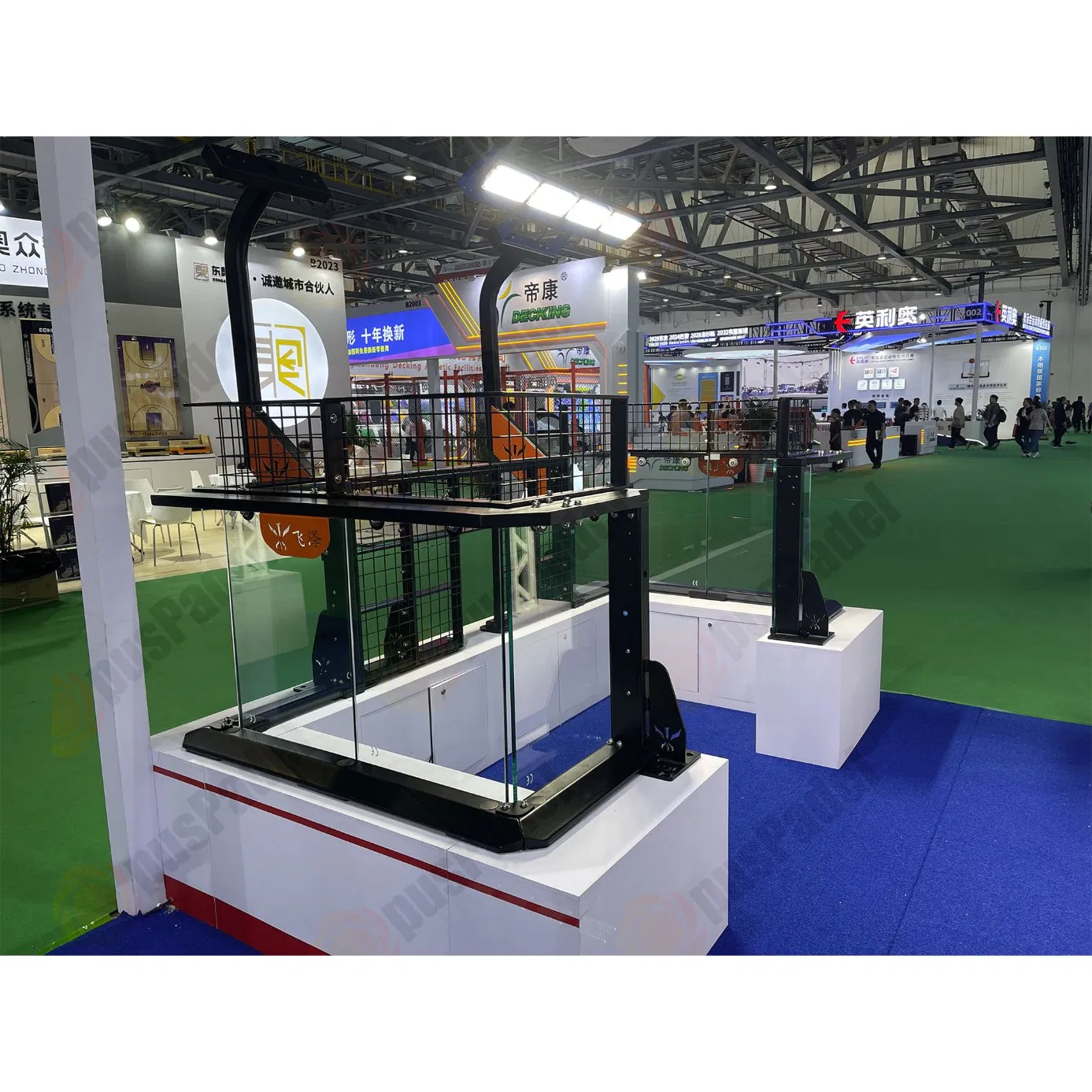 Outdoor Sports Court Urban Rooftop Panoramic Padel Court Systems with Space Optimization Padel Cancha