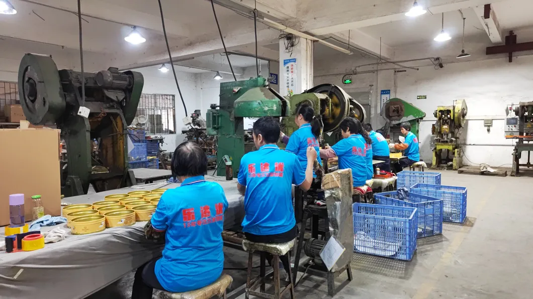 Wholesale Rectangular Tinplate Boxes for Safe Pet Packaging