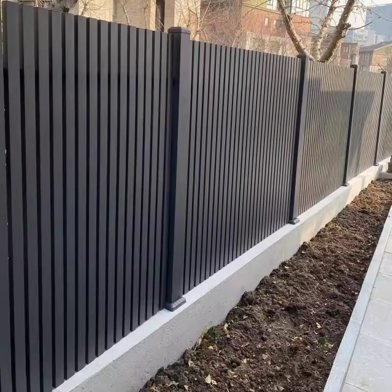 Aluminum Fence for Urban Rooftop Garden and Terrace Barrier