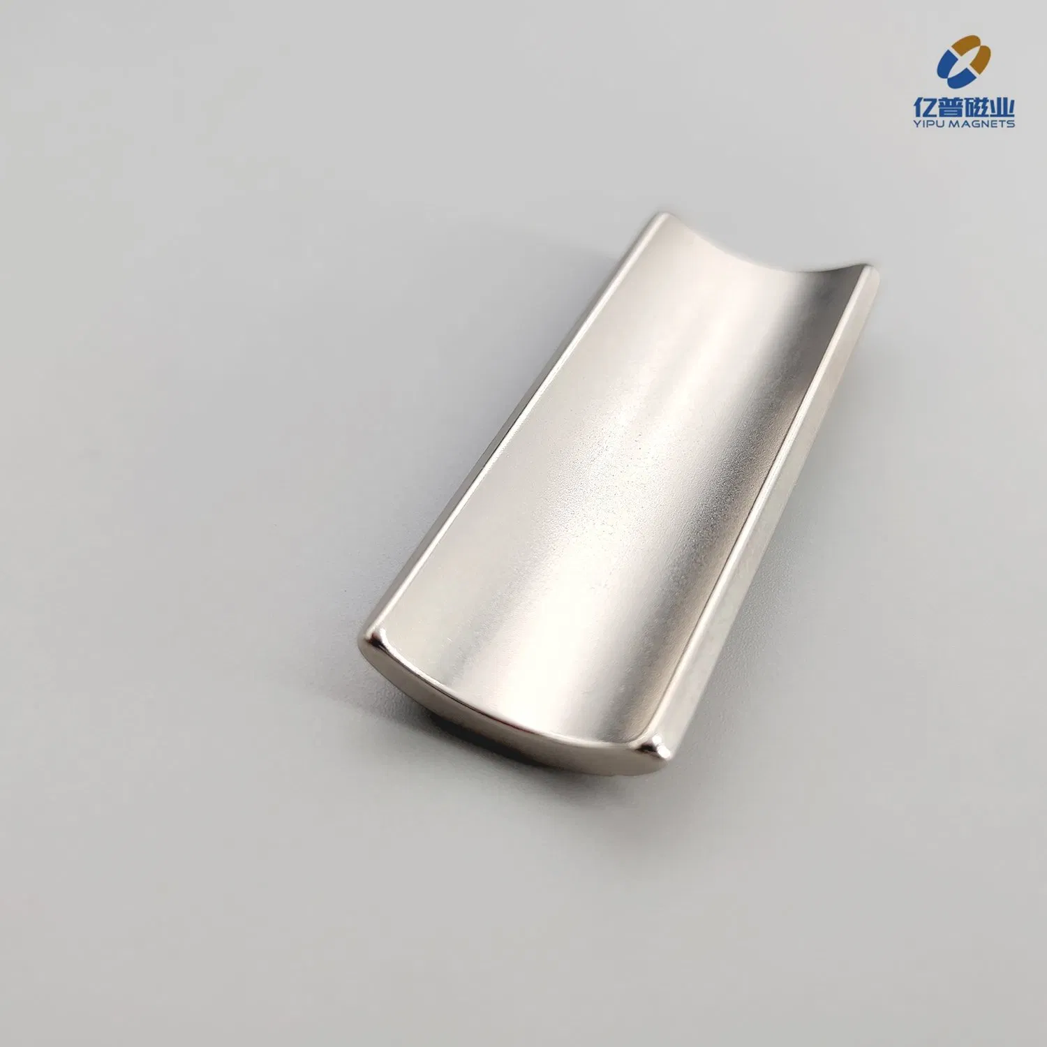 Strong N52 Rare Earth Permanent NdFeB Stintered Radial/Axial N33-N35sh Neodymium Arc/Disc/Round/Block/Cube Magnet for Electric BLDC Motors