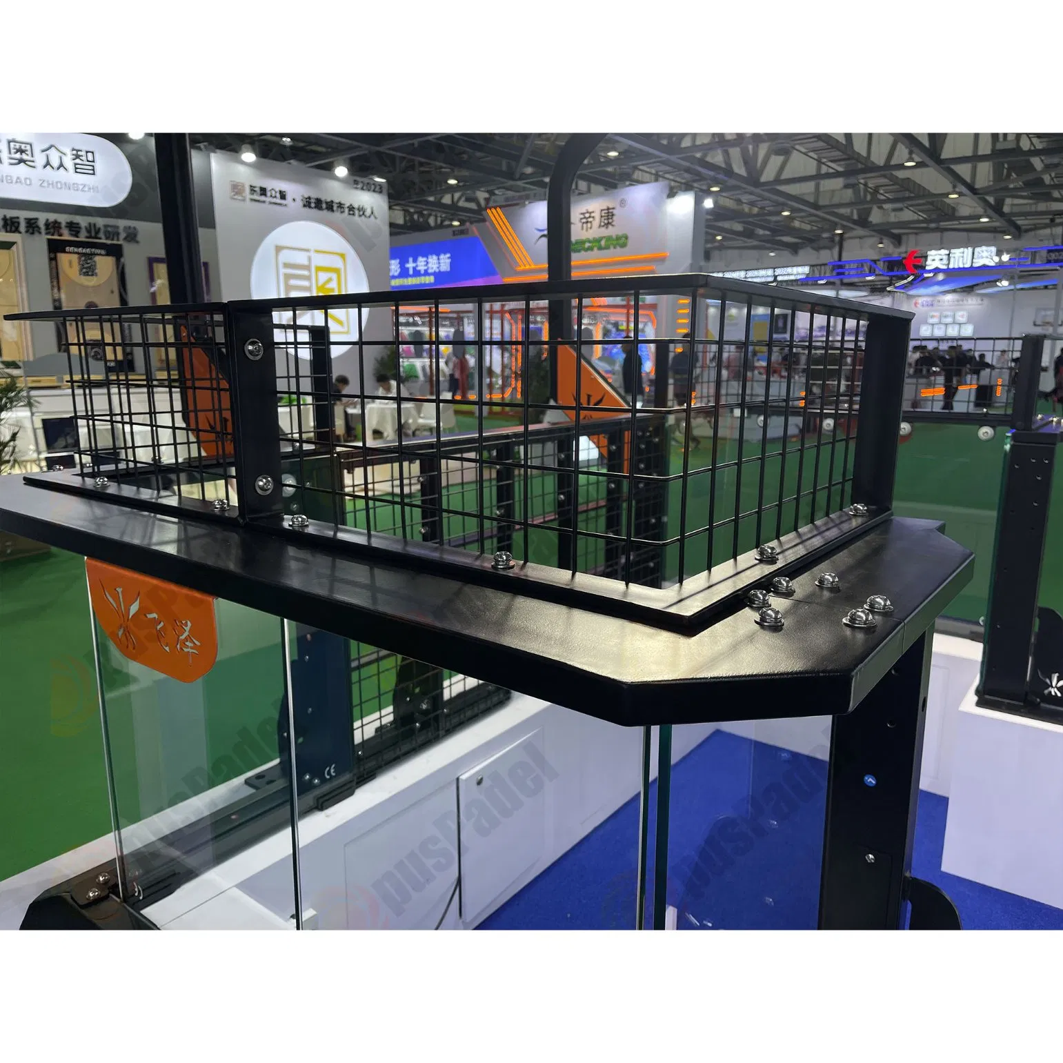 Outdoor Sports Court Urban Rooftop Panoramic Padel Court Systems with Space Optimization Padel Cancha