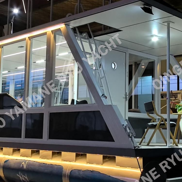 Aluminum Alloy Floating House Hotel Custom Interior Design