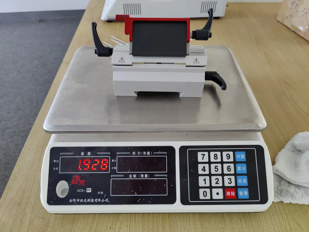 Semi-motorized Microtome