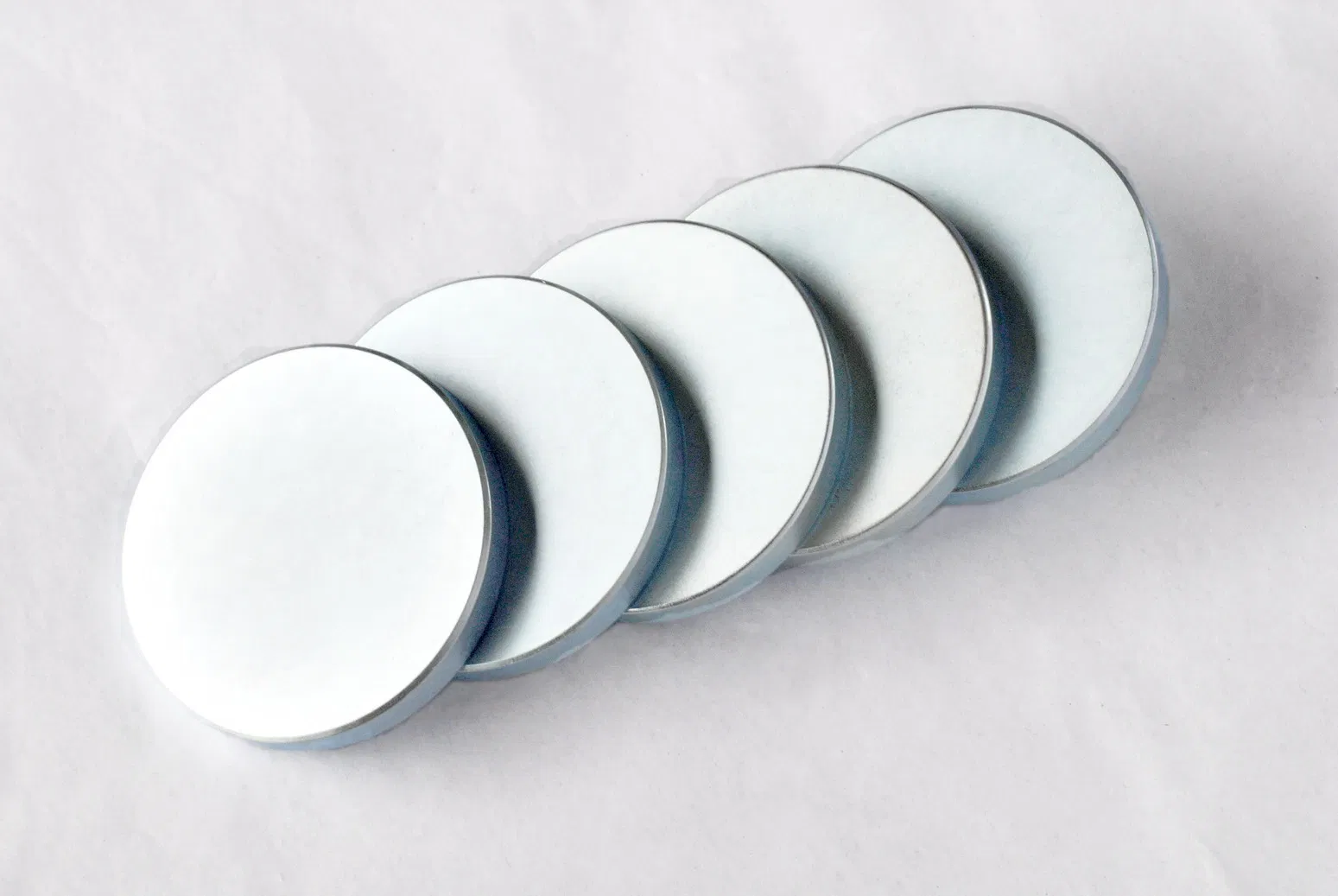 Permanent Rare Earth Super Strong N38uh Disc Sintered Neodymium Magnet Customized Dimensions