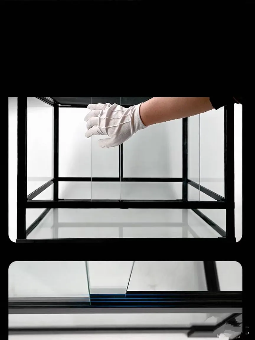 Glass Reptile Terrarium 3