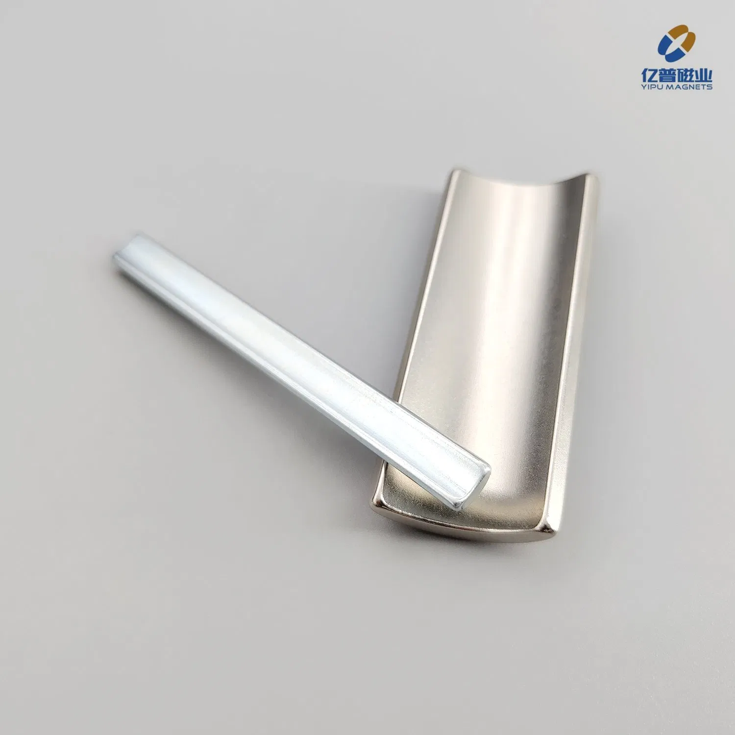 Strong N52 Rare Earth Permanent NdFeB Stintered Radial/Axial N33-N35sh Neodymium Arc/Disc/Round/Block/Cube Magnet for Electric BLDC Motors