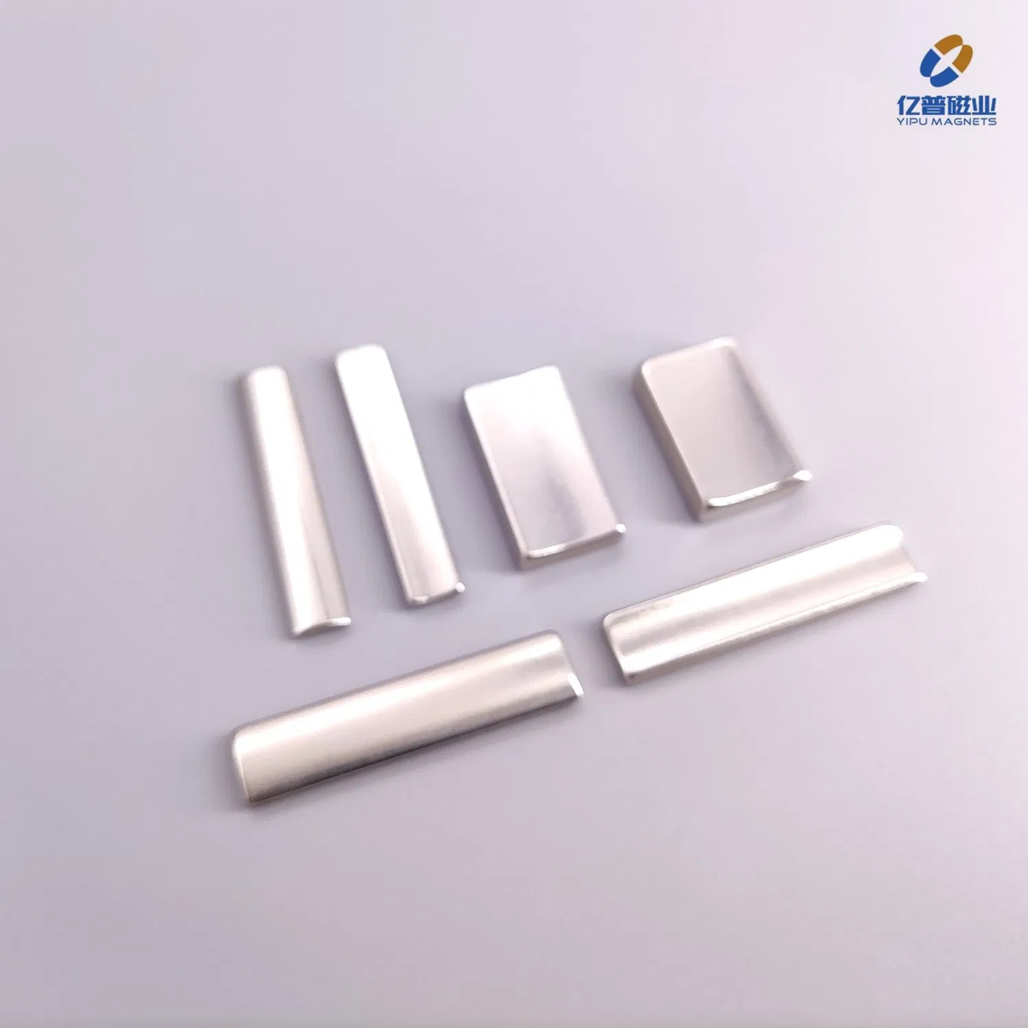 Strong N52 Rare Earth Permanent NdFeB Stintered Radial/Axial N33-N35sh Neodymium Arc/Disc/Round/Block/Cube Magnet for Electric BLDC Motors