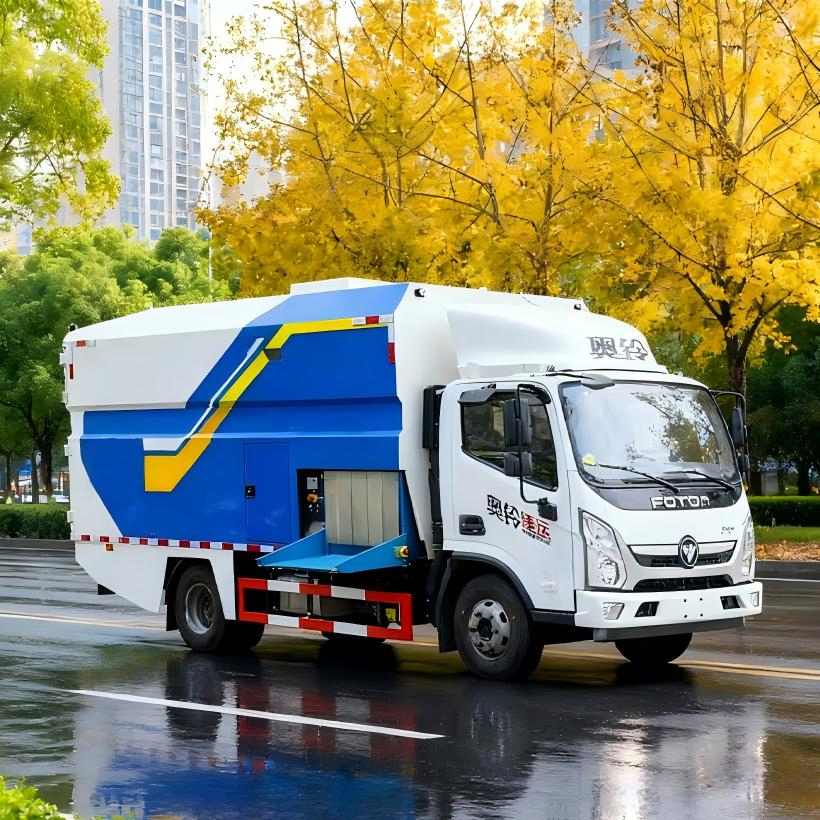 5 Ton 9 M³ 20 Cbm Diesel Electric New Energy Material Crushing Wood Chipper Edible Mushroom Bag Pulverize Tree Branch Shredder Shredding Branches Crusher Truck