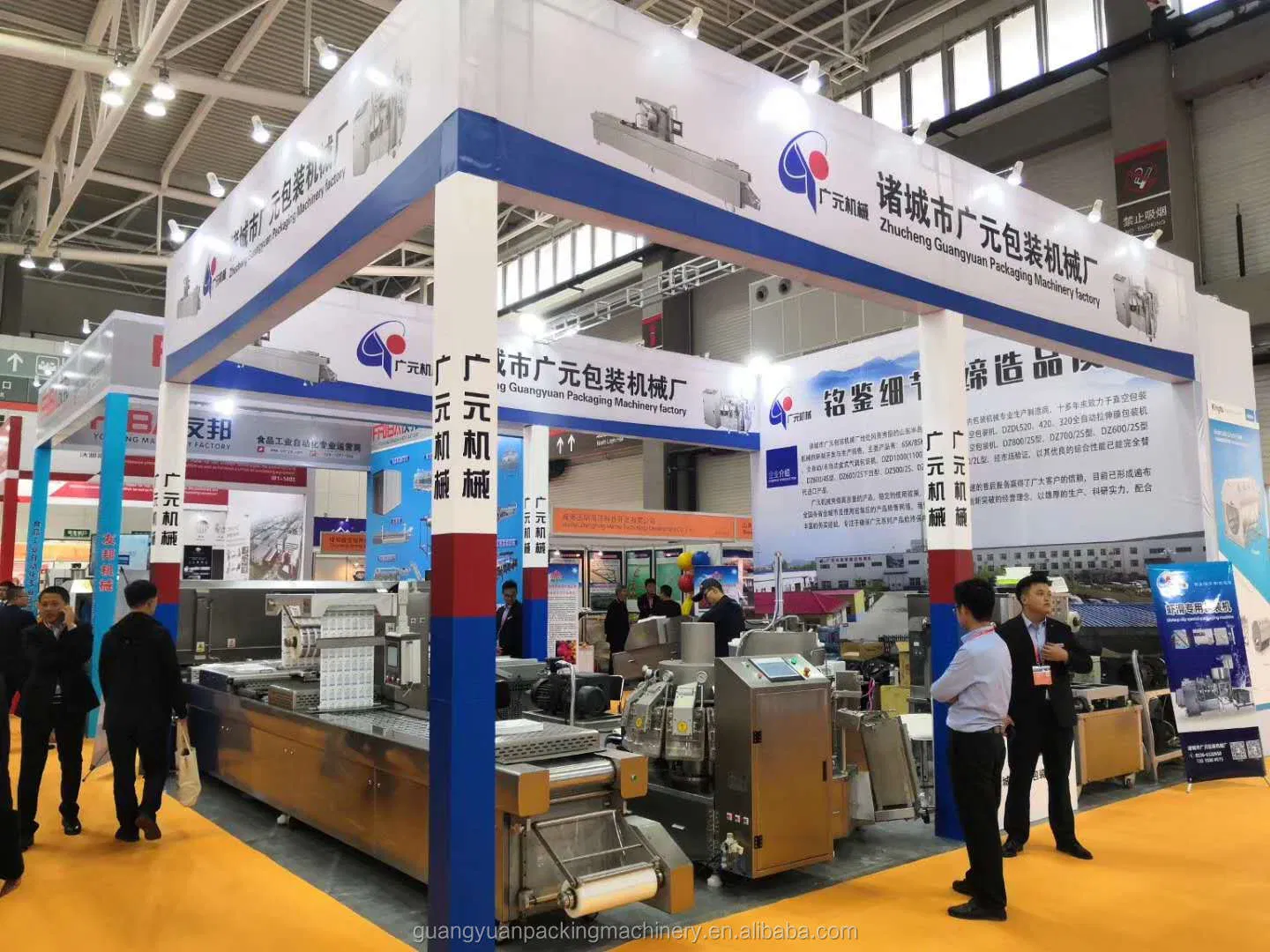 Conveyor Belt Vacuum Packaging Machine: Vacuum Freshness Preservation for Flowers and Plants