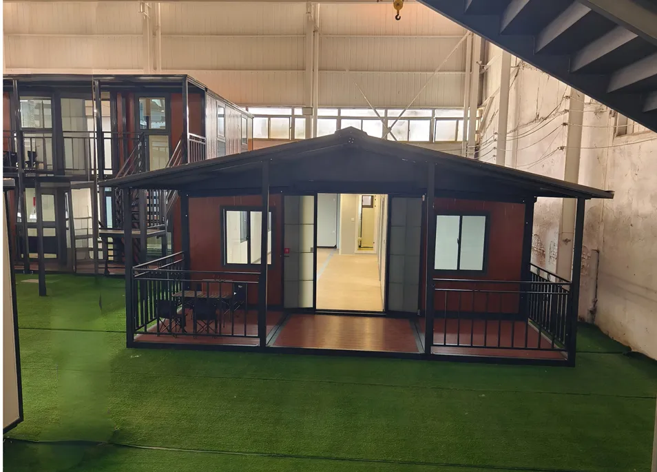 40FT Pointed Roof Terrace Type Double-Wing Folding Container House