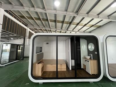 The New Creative Apple Cabin Prefab Garden House Hotels Resorts Containers Room