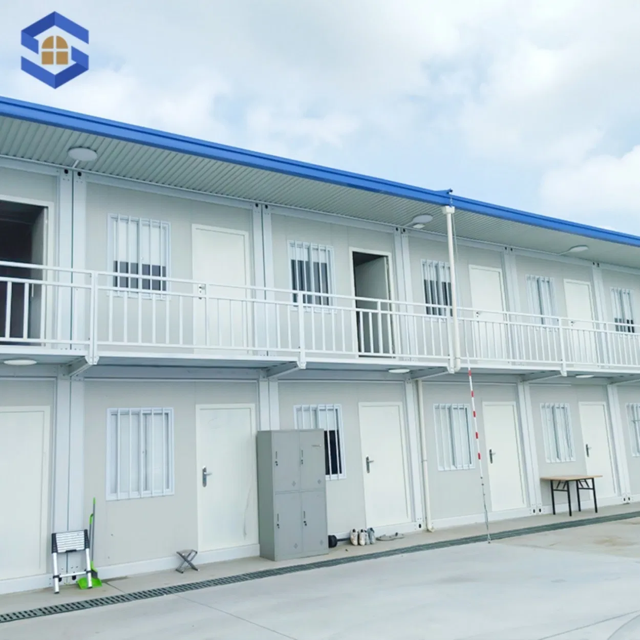 High Load-Bearing Compact Multilayer Foldable Container Office Unit