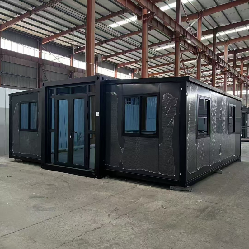 Double Wing Extension Foldable House 20FT Folding Luxury Portable 40FT Home Modern Expandable Container House