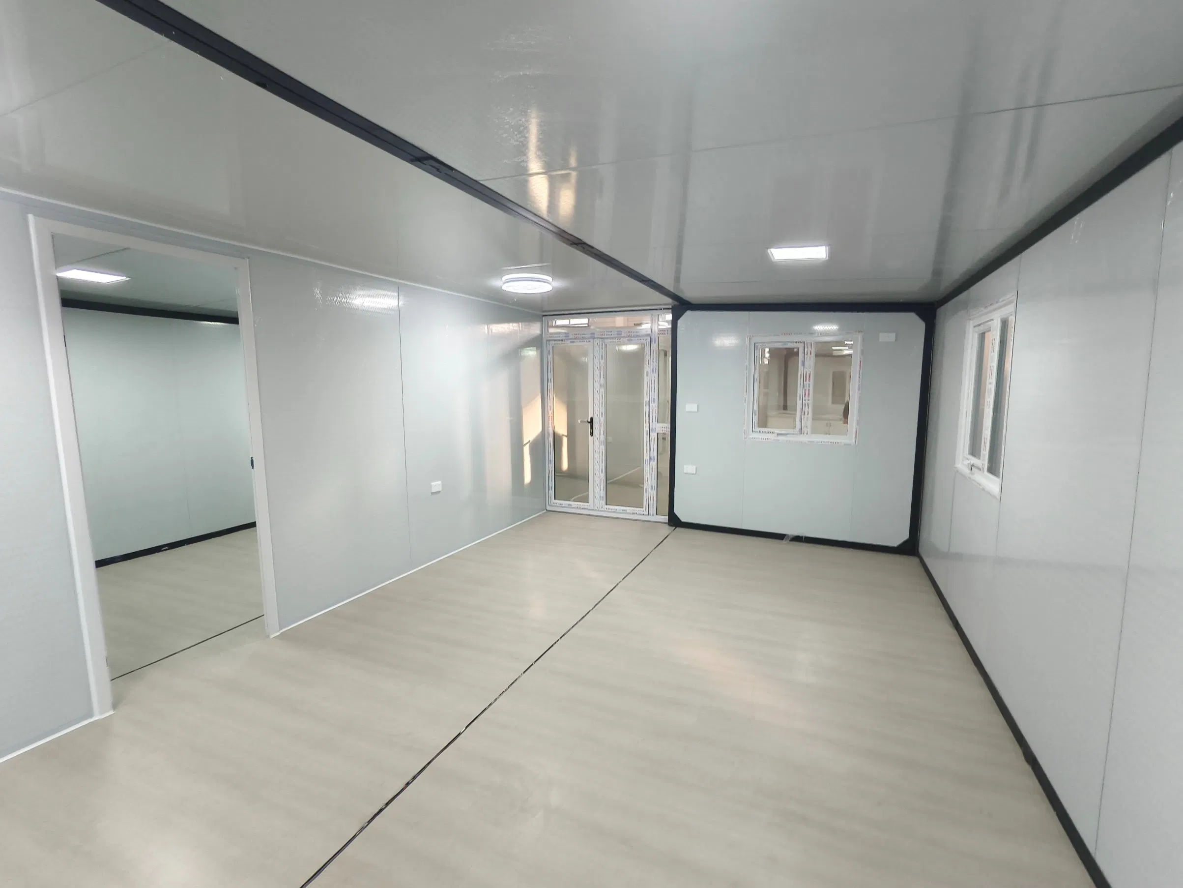 Eco-Friendly Solar-Powered Container House Unit Designed for off-Grid Sustainable Living