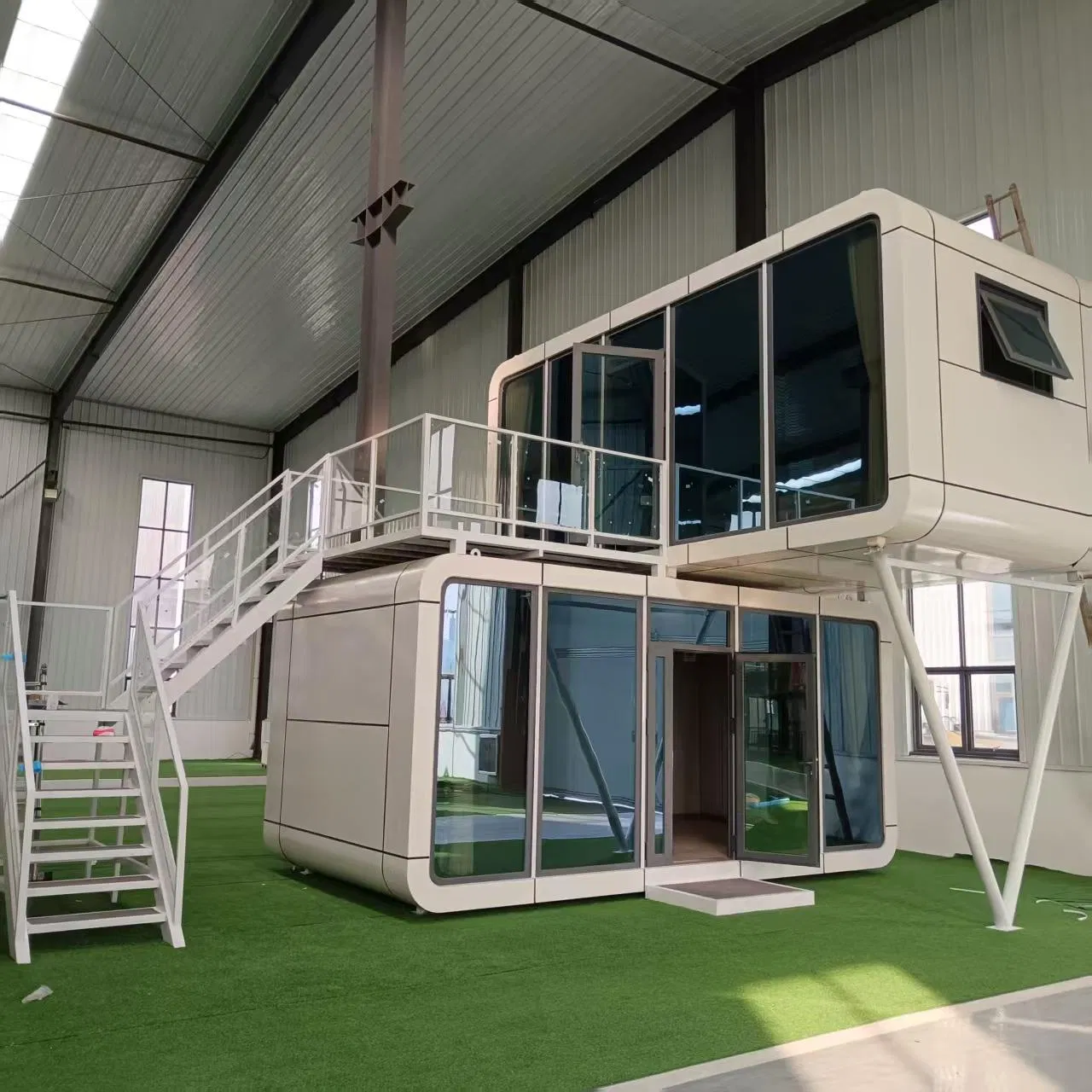 The New Creative Apple Cabin Prefab Garden House Hotels Resorts Containers Room