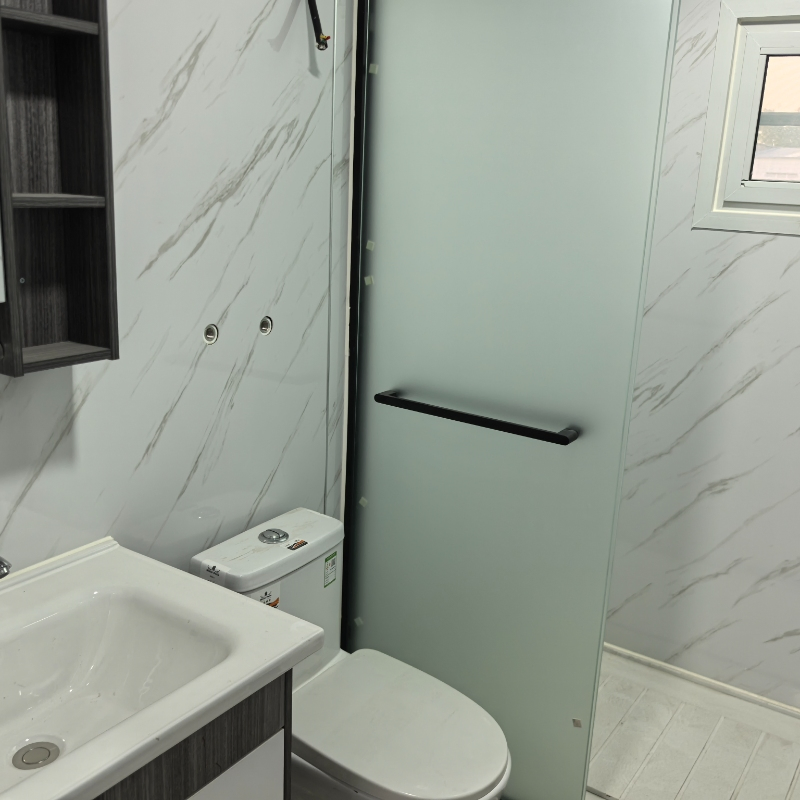 Fast Installation Smart Luxury Prefab Solar Powered Container Prefabricated Vessel Tiny House