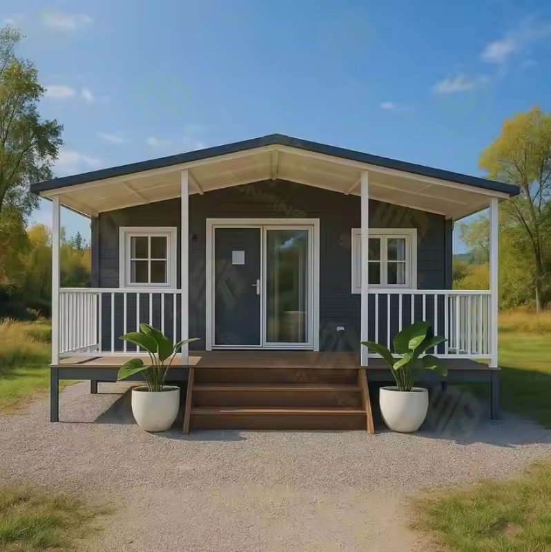 Ready Made Luxury Modular Houses with Bathrooms 20 40 FT Prefab Container House Wooden Solar-Powered Container House