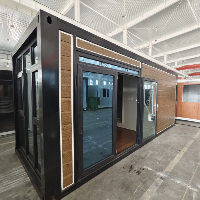 Portable Home Double Wings Fold out Container House Factory Direct Sales Mobile Workshop 40FT 2-4 Bedrooms Luxury Folding Mobile Container Room with Bathroom