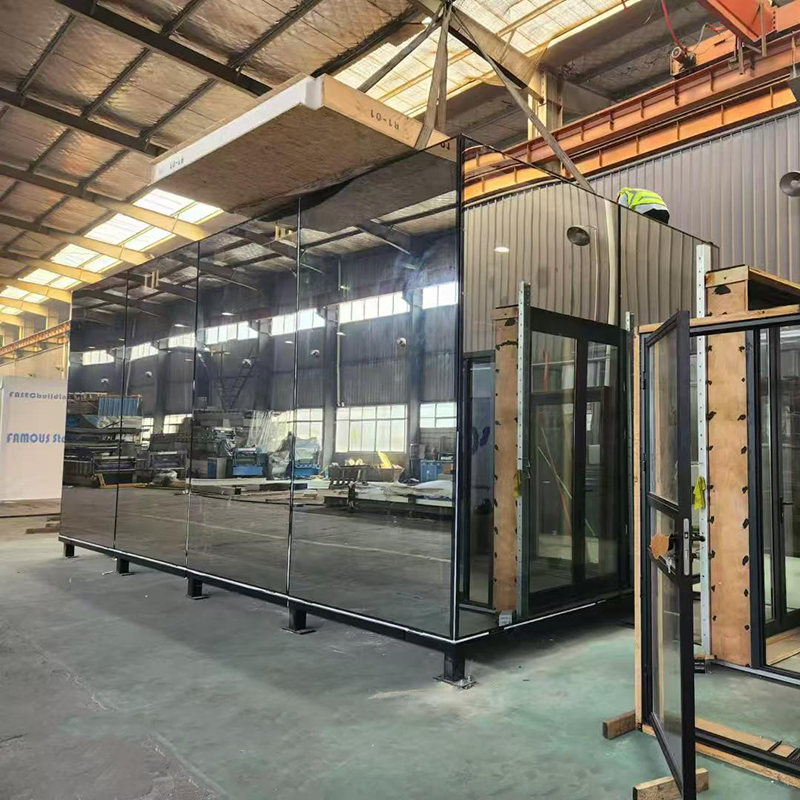Modular Steel Frame System Prefab Glass Sunroom Cabin with Mirror Facade Architecture