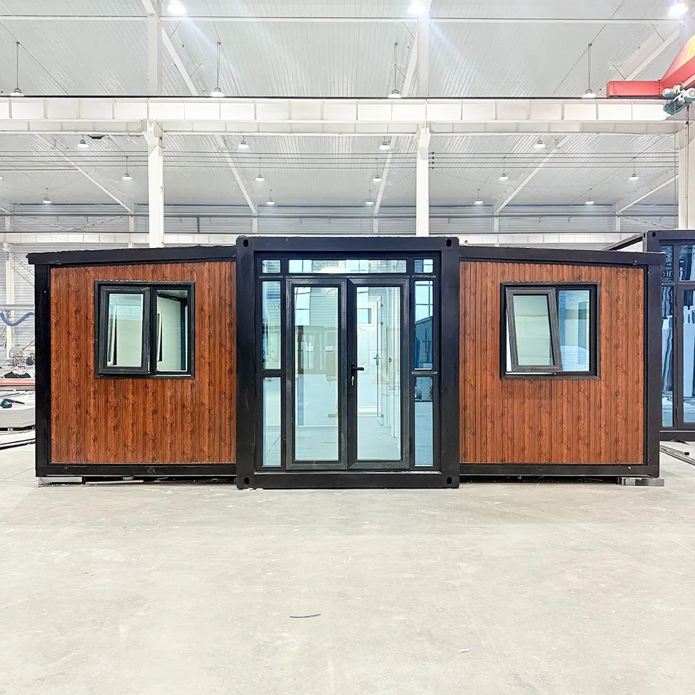 Modular Expandable Container Houses-Plug-and-Play, off-Grid Ready with Solar Power