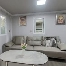 40FT Double-Wing Container House Modern Office Foldable Modular House