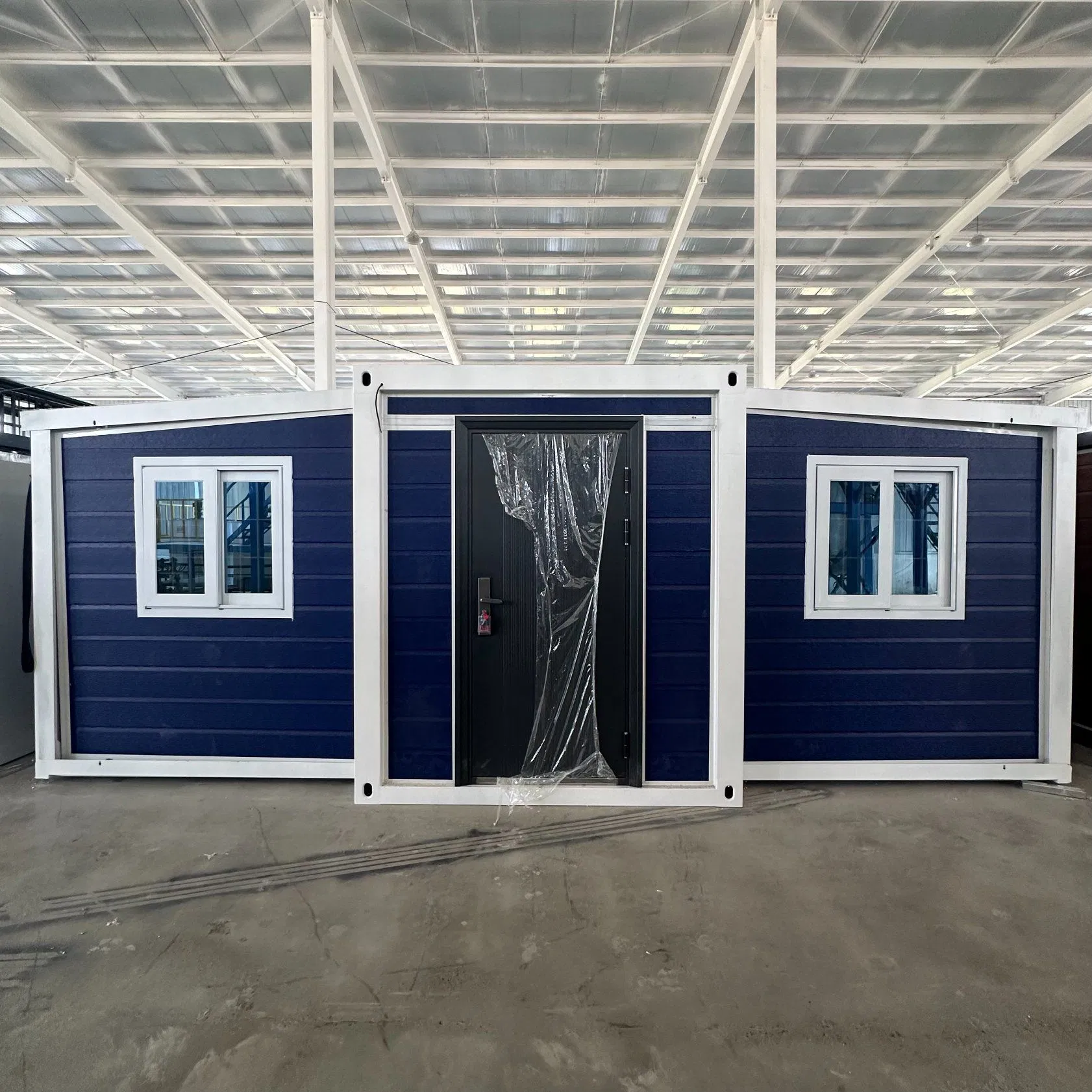 40FT Sustainable Structurally Sound Steel Structure Expandable Container House Eco Prefab Modular House